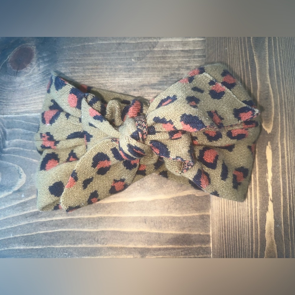 NEW Anthropologie Leopard-Spotted Ear Warmer
